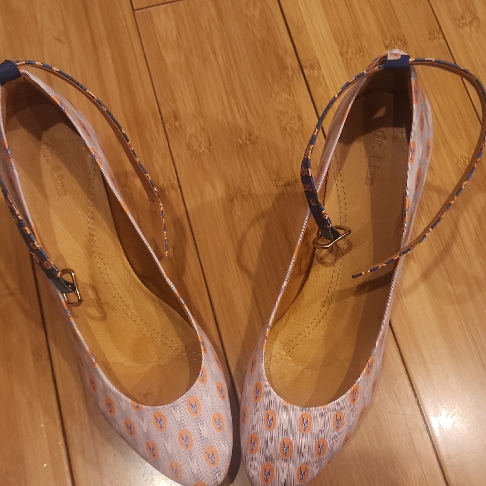 Elegant Women's Flats with Ankle Strap
